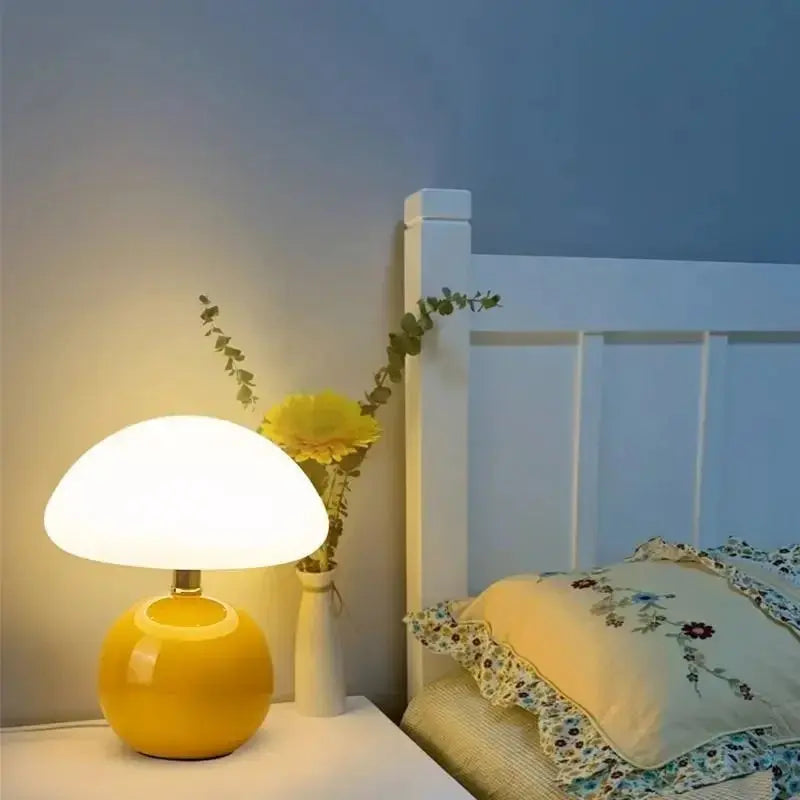 Abajur Cogumelo Led Pequeno Casamarella