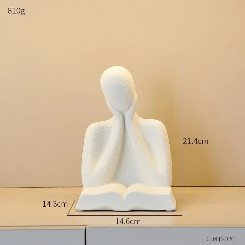 Estatueta Decorativa Pais e Filhos Leitores Casamarella