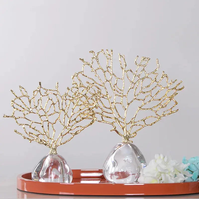 Estatueta Decorativa em Formato de Coral com Base de Vidro Amaritta
