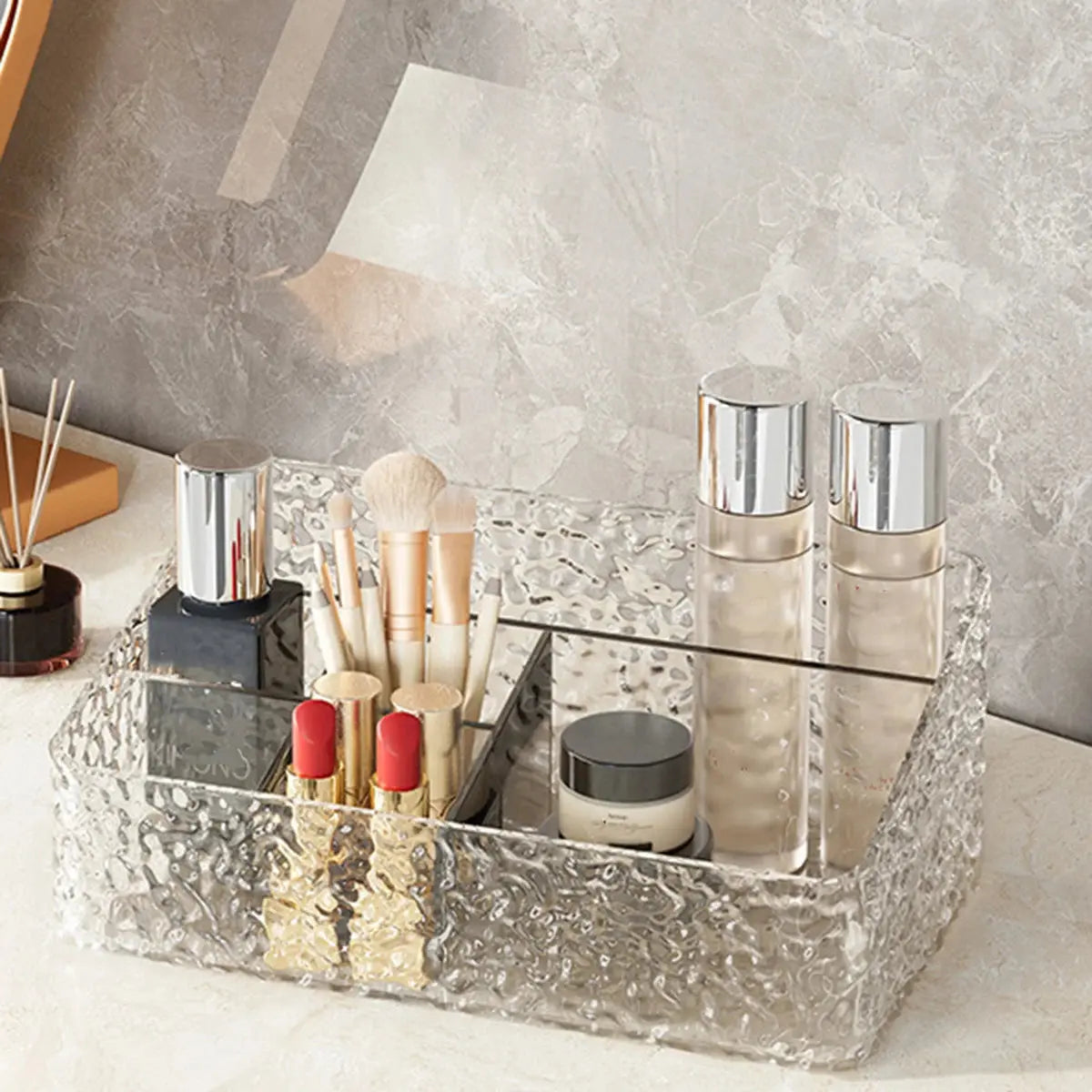 Organizador de Maquiagem e Cosméticos de Acrílico com Design Elegante e Divisórias Casamarella