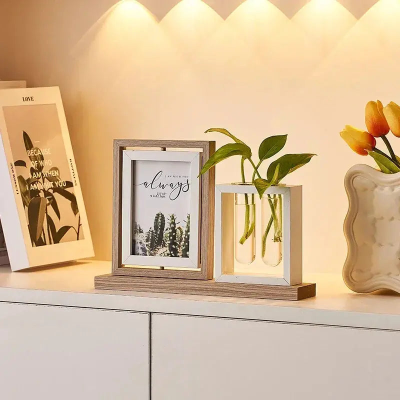 Porta-Retrato Moderno com Vaso Decorativo para Sala de Estar Amaritta