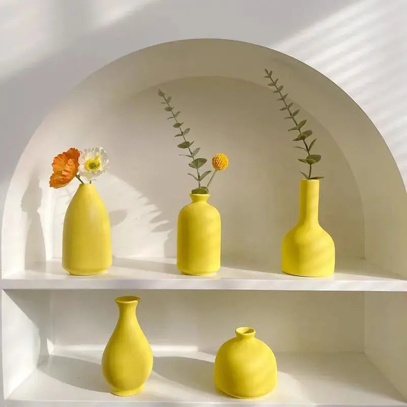 Vasos Decorativos de Cerâmica Amarela Amaritta