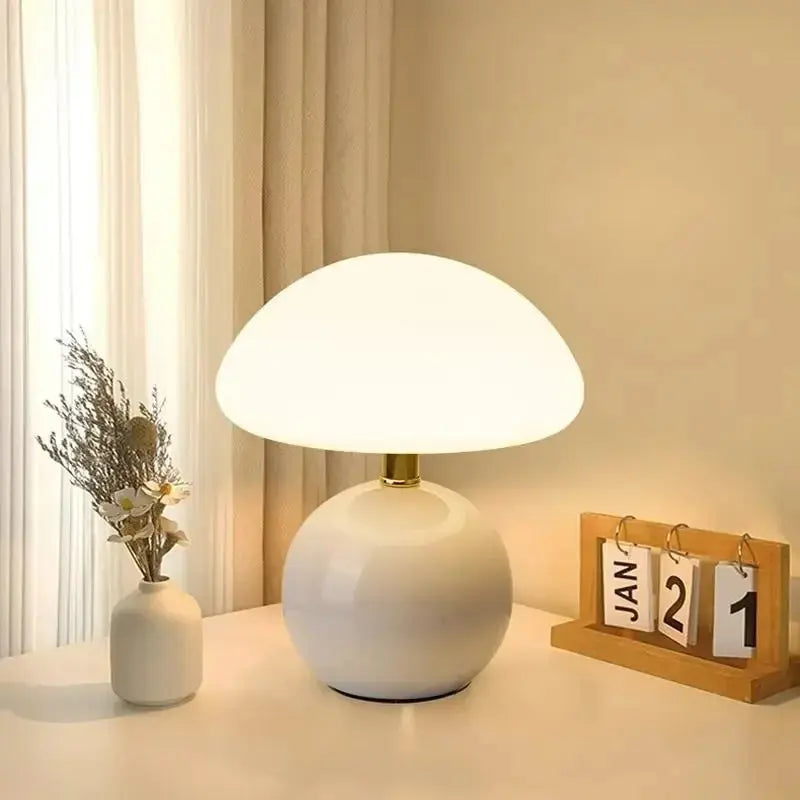Abajur Cogumelo Led Pequeno Casamarella