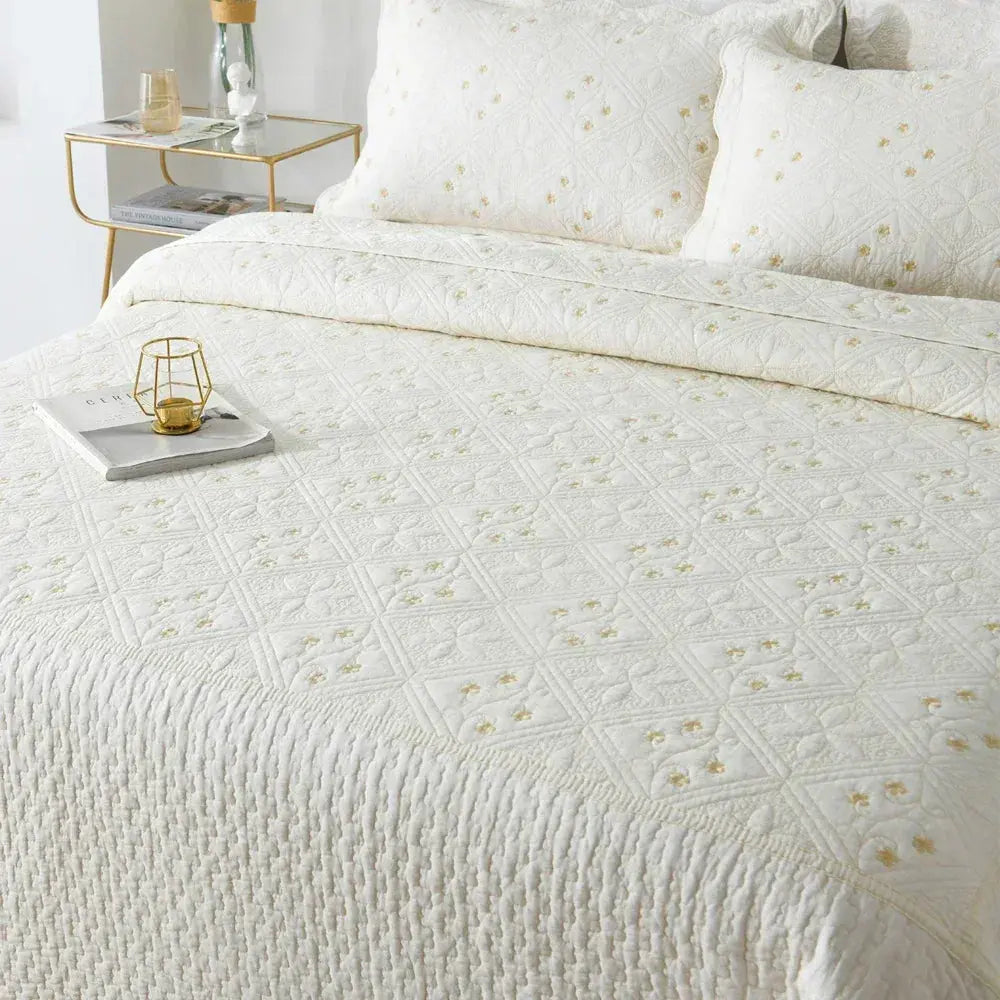 Colcha de Cama Bordada Luxuosa Estilo Europeu 100% algodão, 500 fios| Amaritta