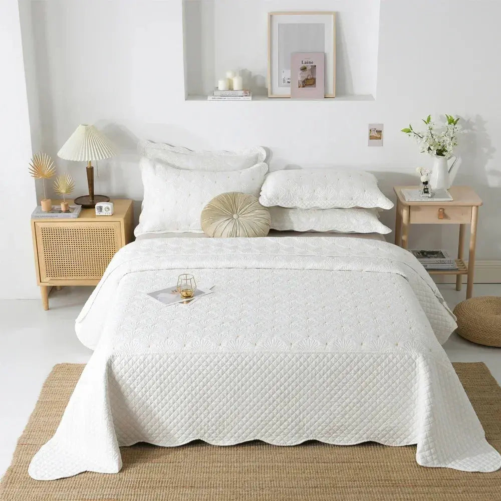 Colcha de Cama Bordada Luxuosa Estilo Europeu 100% algodão, 500 fios| Amaritta