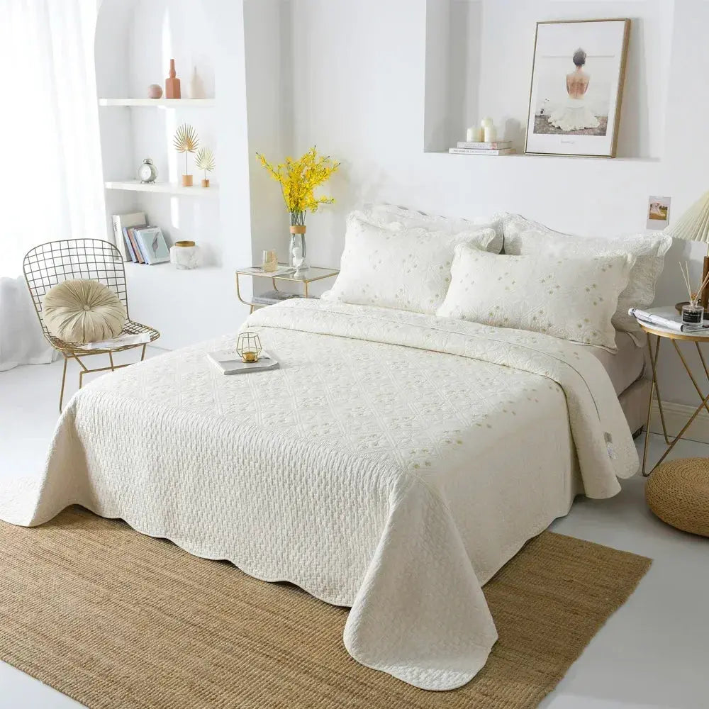 Colcha de Cama Bordada Luxuosa Estilo Europeu 100% algodão, 500 fios| Amaritta