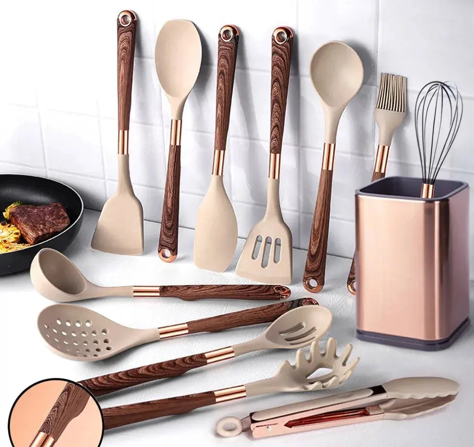 Conjunto-Premium-de-Utensilios-de-Cozinha-com-Cabo-Imitando-Madeira-e-Acabamento-Rose-Amaritta