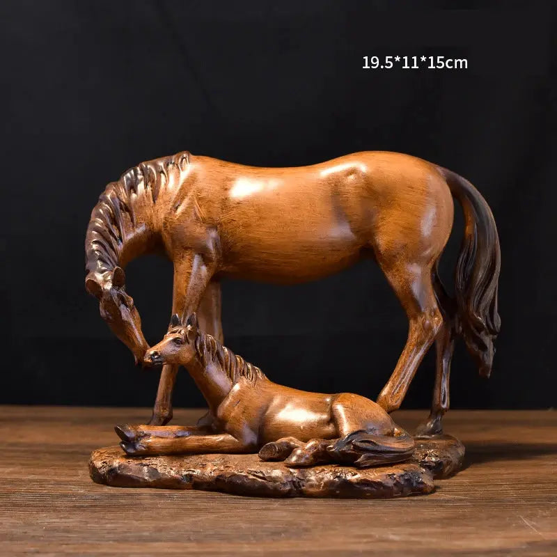 Escultura de Cavalo em Resina Amaritta