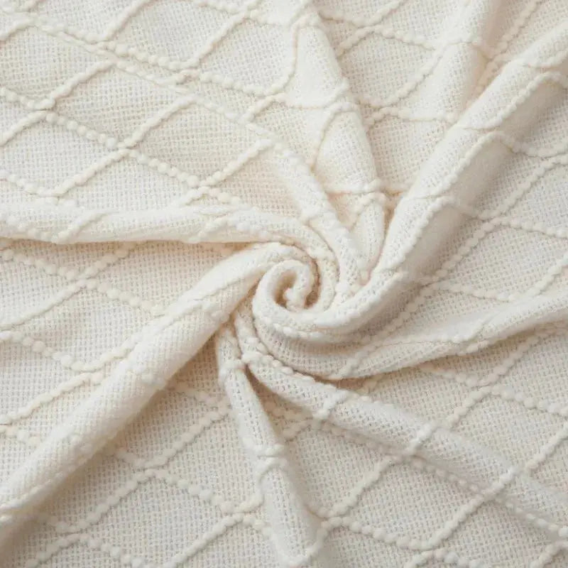 Manta Decorativa Off-White com Franjas Estilo Boho Chic para Sofá ou Cama-Amaritta
