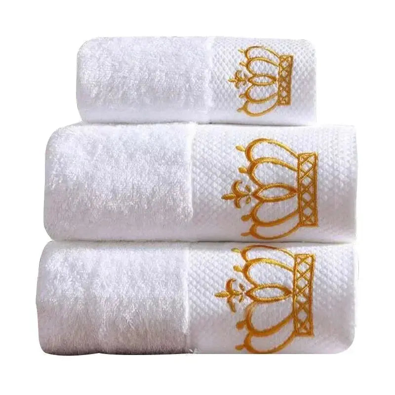 Toalha de Rosto Branca com Coroa Bordada Alta Qualidade